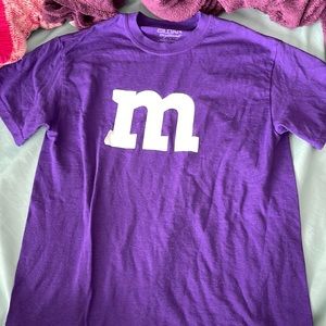 This an costume purple m&m shirt for Halloween!